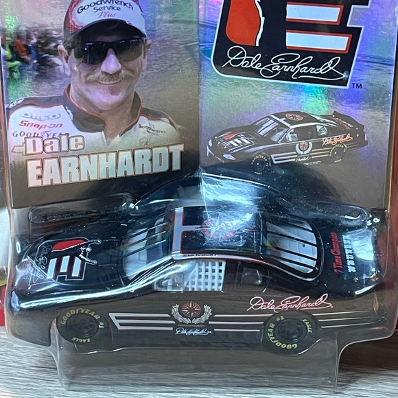 Dale Earnhardt jr winner’s circle race car memorabilia - Picture 10 of 10